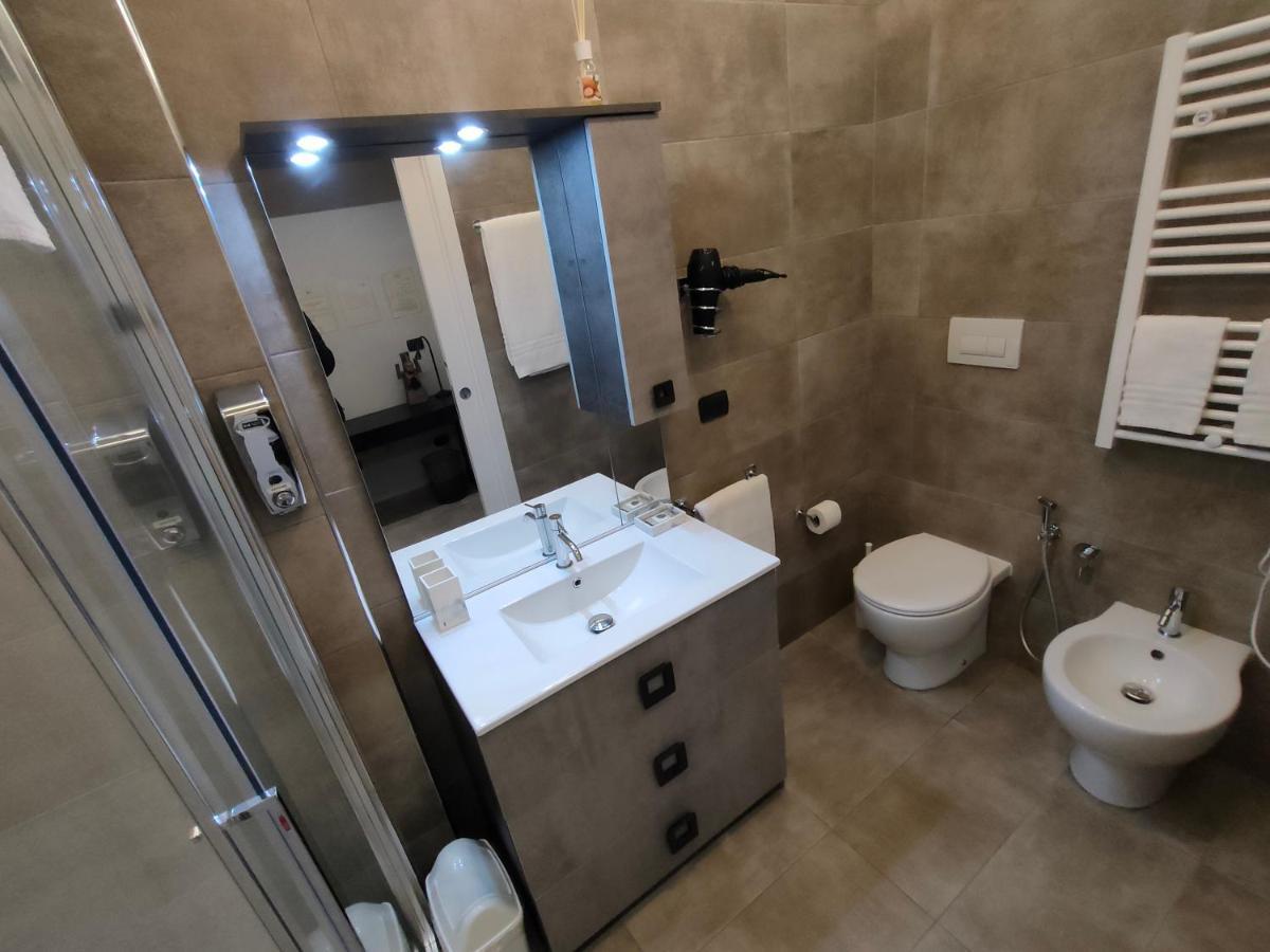 Suite Central Station Милан Экстерьер фото